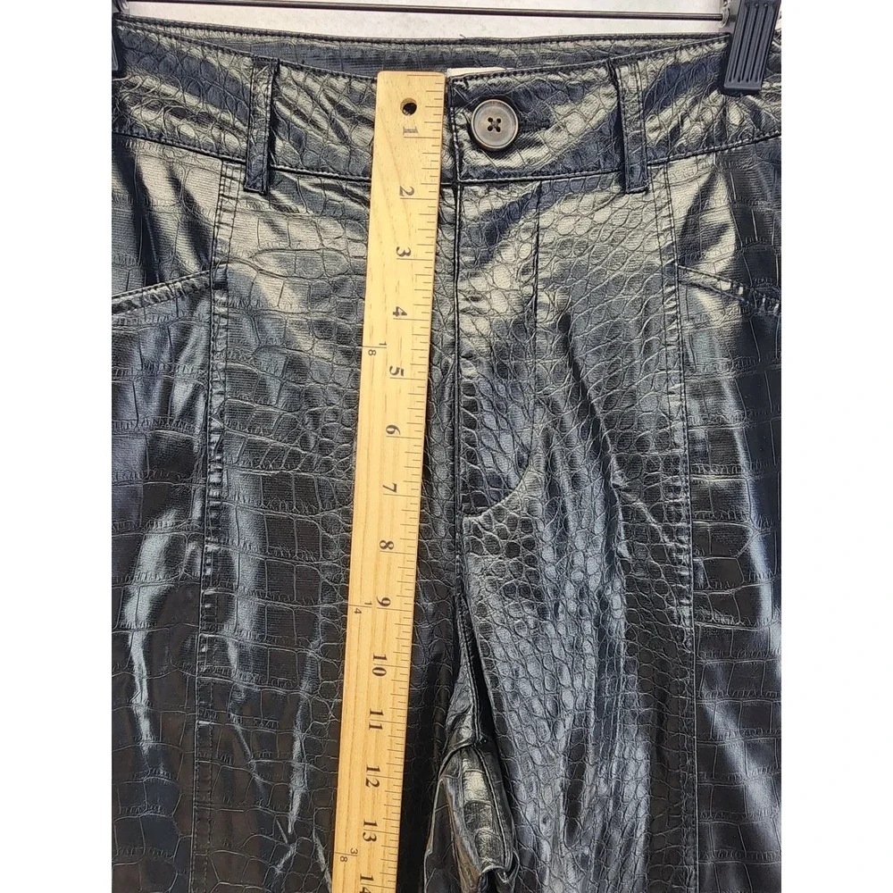 Black Faux Leather Croc Embossed Ankle Pants Size 10 Biker Animal Print Edgy Out